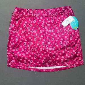 Greg Norman Women's Play Dry Floral Golf Skort Size L